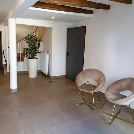 Suites, 2 Schlafzimmer Balkon Apartment *