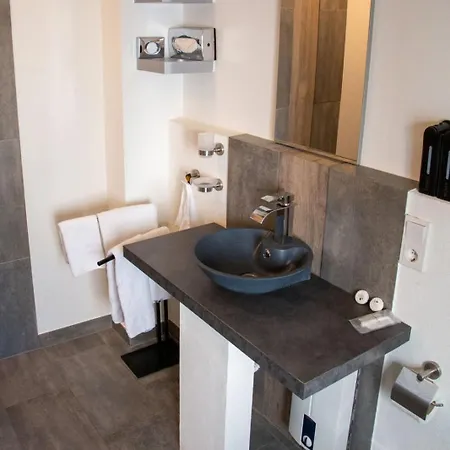 Suites, 2 Schlafzimmer Balkon Bitburg