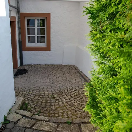 Suites, 2 Schlafzimmer Balkon Apartment Bitburg